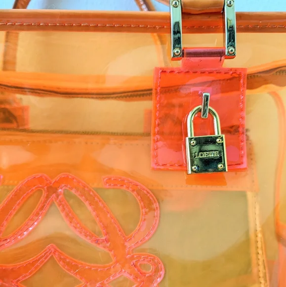 Rare Loewe Amazona Vinyl Bag - Picture 7 of 16